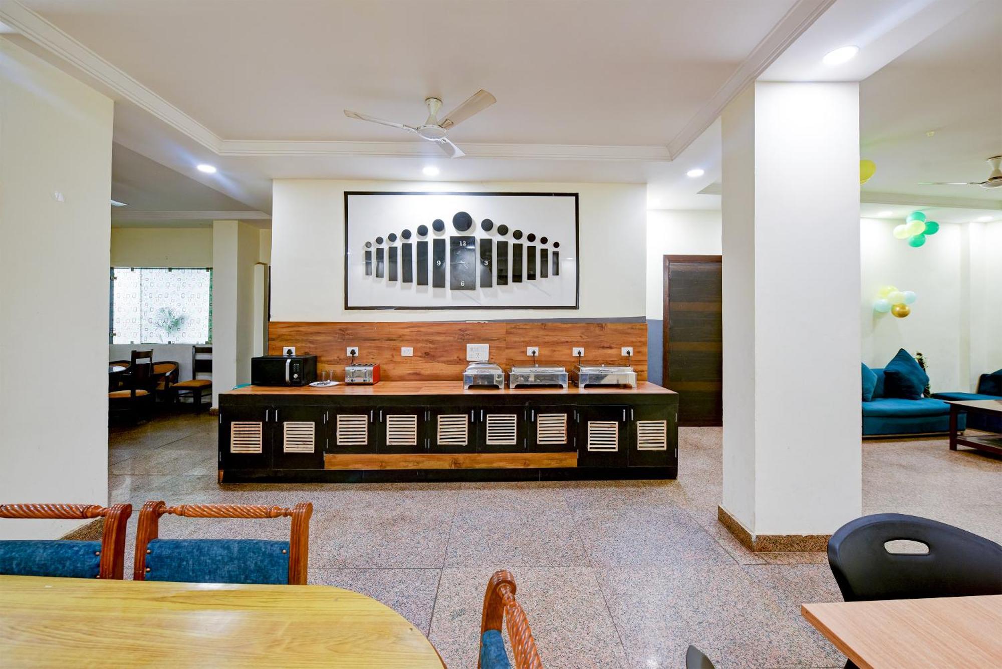 Hotel Square Plaza At Airport New Delhi Eksteriør billede